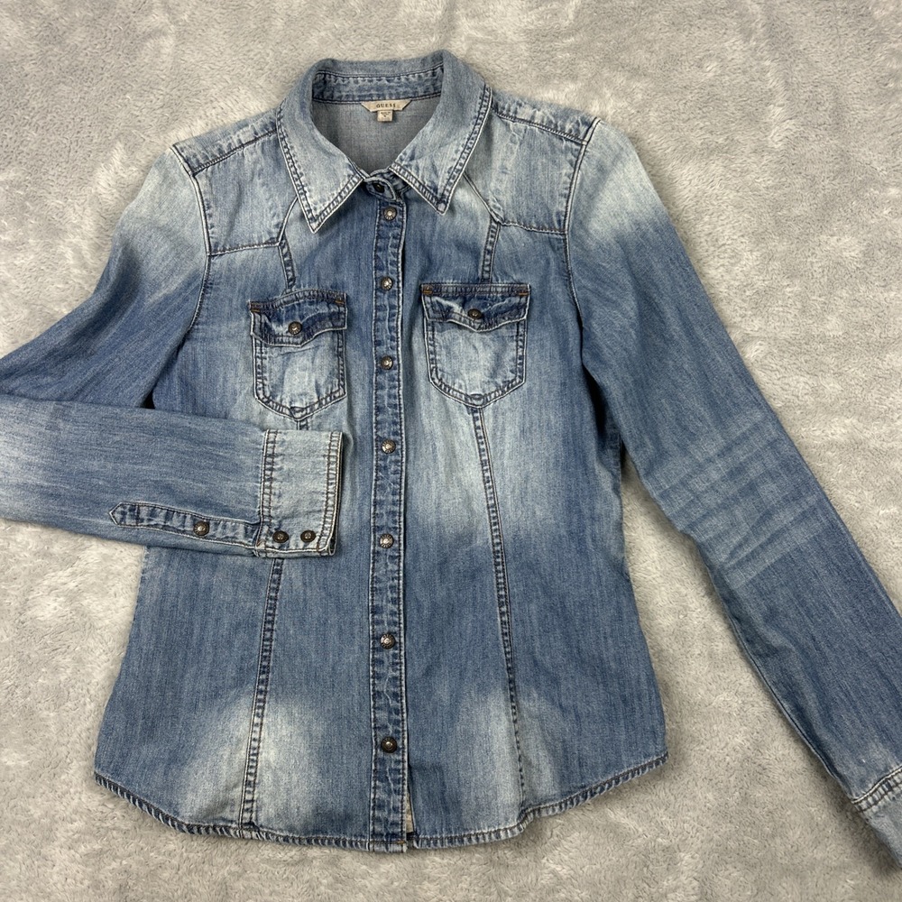 Guess Womens M Pearl Snap Chambray Top Blue Boho Chic Western Rodeo Festival